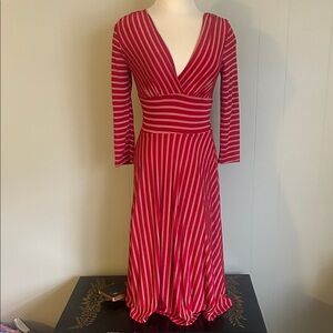 Vintage Y2K red and white striped dress long sleeve midi v-neckline made in USA